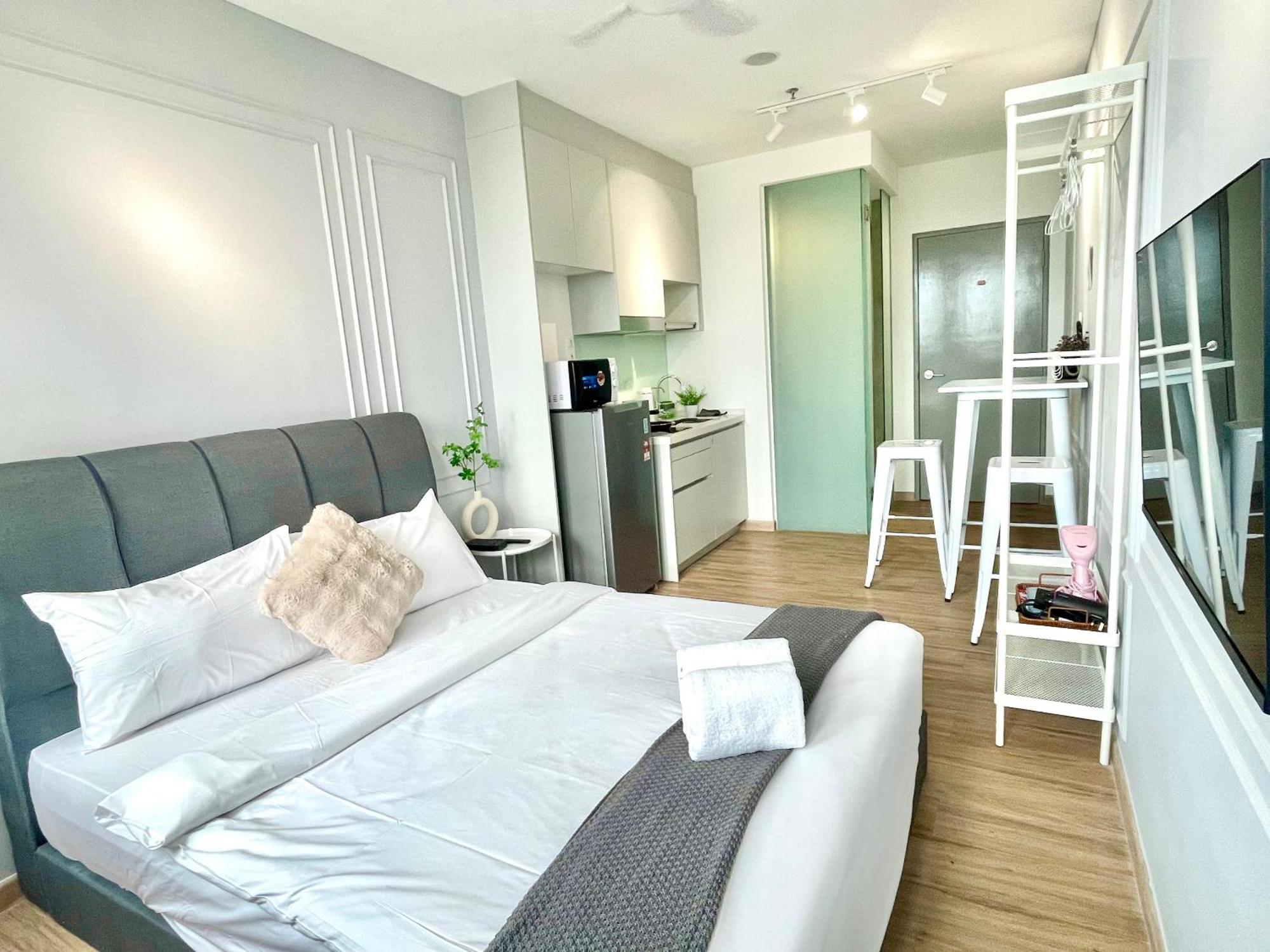 Sky Pool Suites Kl Sentral - Riveria City Kuala Lumpur Dış mekan fotoğraf